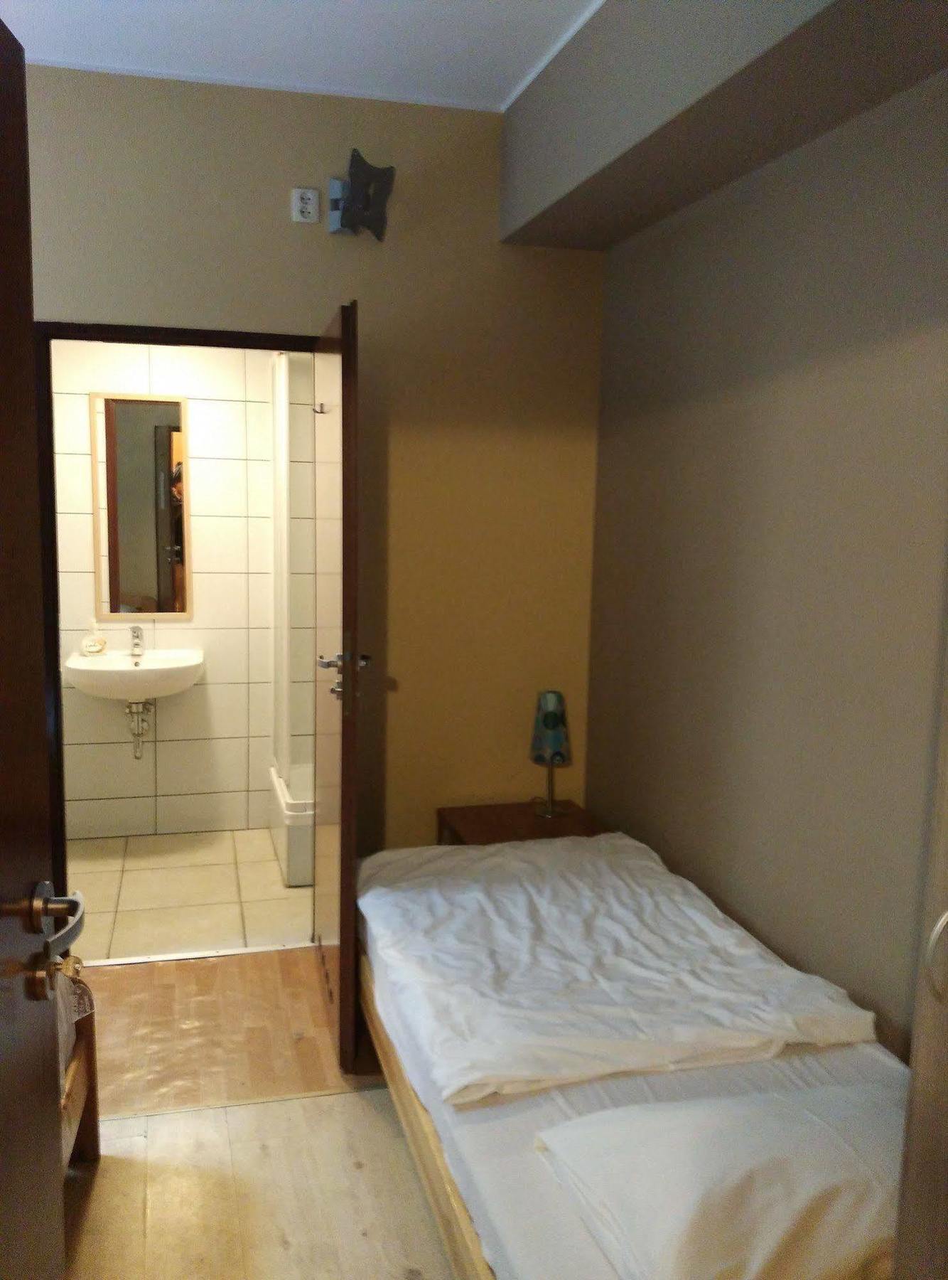 Frolic Goats Hostel 포즈난 외부 사진