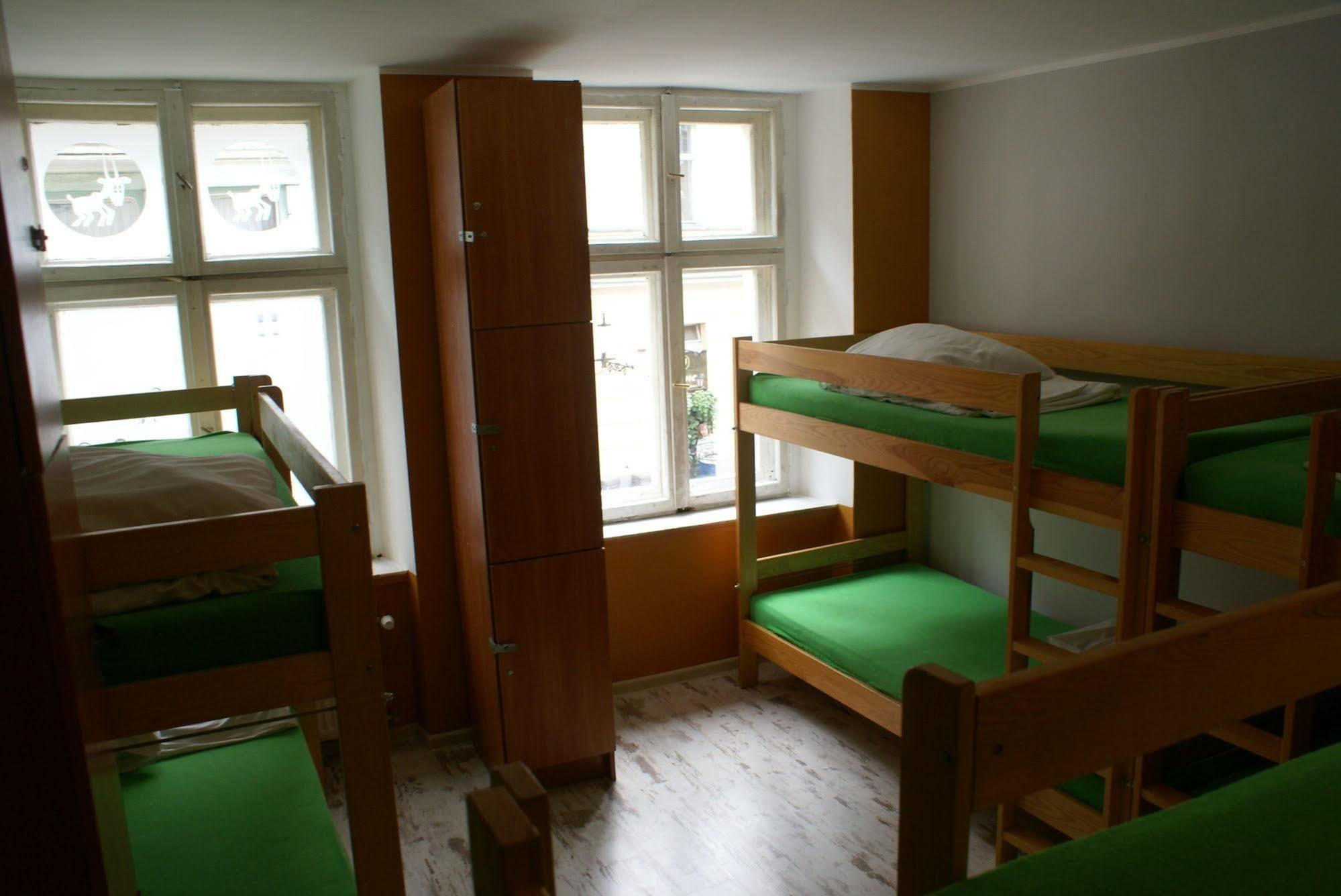 Frolic Goats Hostel 포즈난 외부 사진